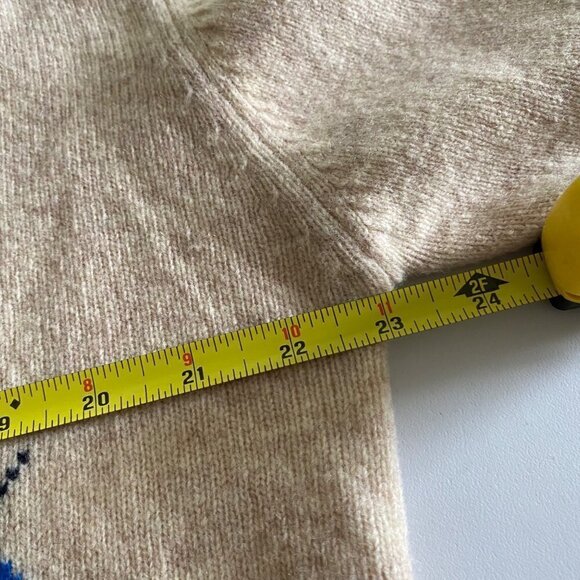 Vintage Cattivo Mens V Neck Large 100% Lambs Wool Sweater Beige Color Geometric - Picture 8 of 11